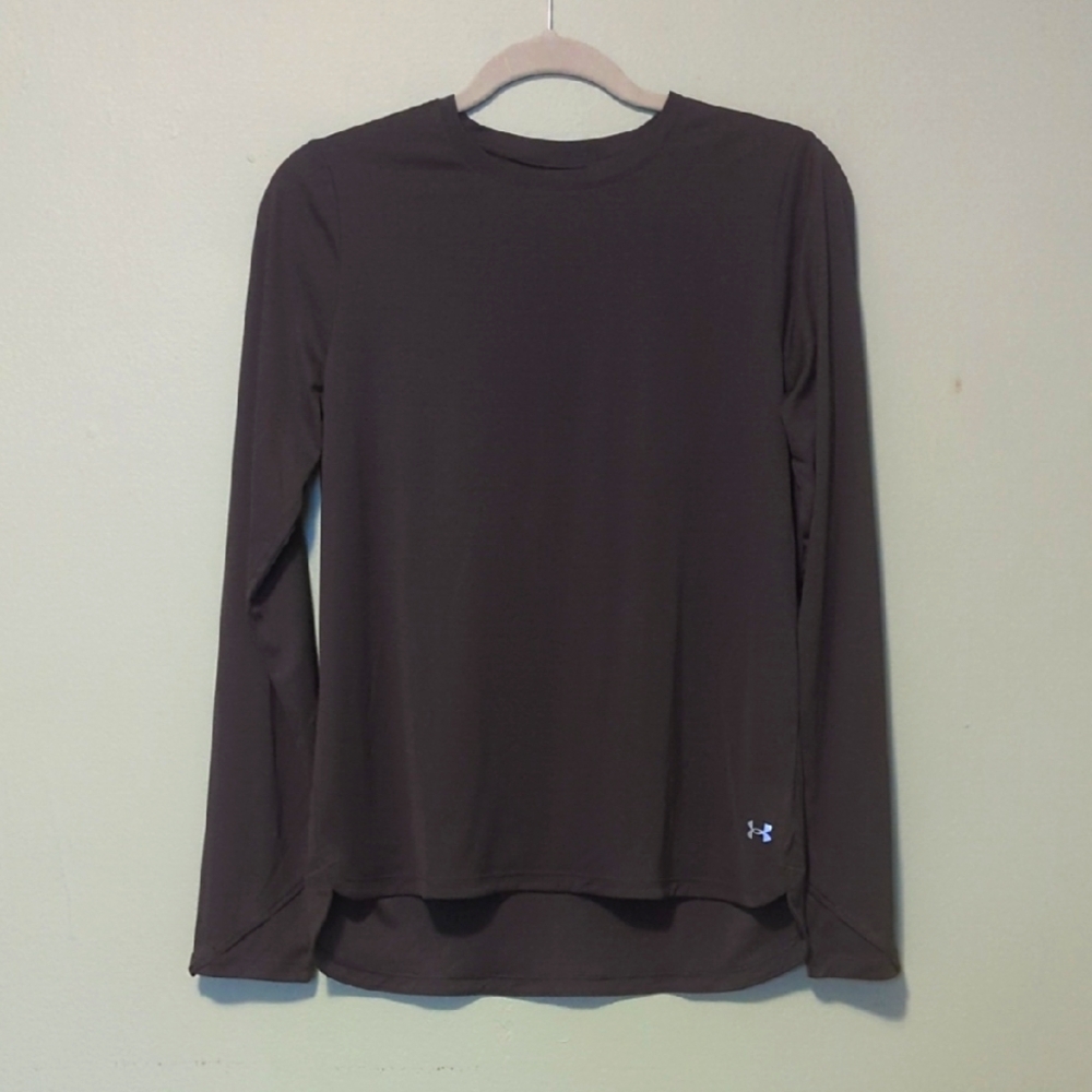 Under Armour Loose Fit Long Sleeve Athletic Shirt